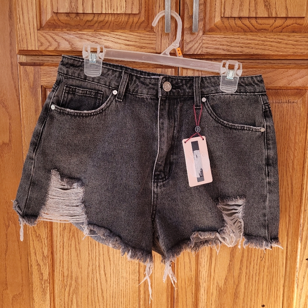 NWT Destroyed Black Denim Cut-Off Short Shorts Distressed & Faded